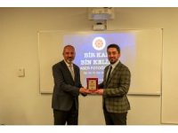 "Bir Kare, Bin Kelime", "Basında Haber Fotoğrafı Kullanımı" eğitimi gerçekleştirildi