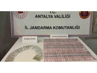 Kahvehanede kumar oynayan 6 şahsa idari para cezası