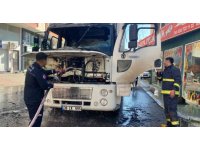 Park halindeyken alev alan kamyon kullanılamaz hale geldi