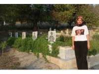 Enkaz altındaki kardeşiyle yaptığı konuşmayı unutamayan kadın, Yağmur Apartmanı’nda kaybettiği 13 yakını için adalet istiyor