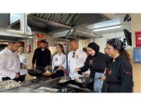 İstiridye mantarları gastronomi öğrencilerine tanıtıldı