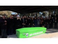 Akdeniz’e açılıp, cansız bedeni Kıbrıs’ta bulunan balıkçı, memleketinde son yolculuğuna uğurlandı