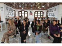 Zübeyde Hanım Kadın Eğitim ve Sosyal Tesisi’nde kadın sağlığı konuşuldu