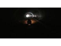 Amanos Dağları’nda 8.5 kilometre uzunluğu tünelde ışık göründü