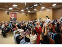 Dijital bağımlılık ve akran zorbalığına karşı kitaplı mücadele