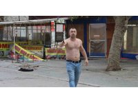 Adana’da gergin yıkım: Dükkanlar yakıldı, bir kişi kendine zarar verdi