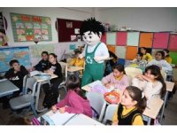Çevre Dedektifi maskot Kerem iş başında
