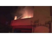 Hatay’da müstakil ev alevlere teslim oldu