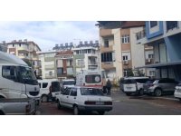 Kanser hastası yaşlı adam evinde ölü bulundu