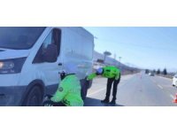 Kahramanmaraş’ta kış lastiği uygulaması