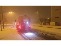 Kahramanmaraş’ta belediye ekiplerinin kar mesaisi