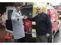 Mersin’de vatandaşlara soğuk havada kaynar ikramı