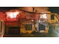 Burdur’da köyde çıkan yangında 2 ev, 1 ahır kullanılmaz hale geldi