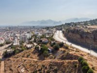 Kütükçü’ye kapalı pazar ve okul müjdesi