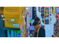 Parfümleri önce kokladılar sonra çaldılar