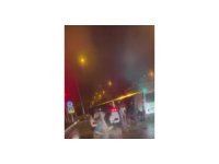 Adana’da trafikte yumruklu kavga kamerada