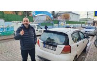 O anlar kamerada: Okul önünde öğretmene önce yumruk attı, ardından ateş etti