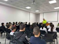 Eğirdir’de 135 öğrenciye trafik güvenliği eğitimi verildi