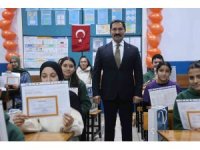 Depremin ardından 224 yeni okulun inşa edildiği Hatay’da 374 bin öğrenci karne heyecanı yaşadı