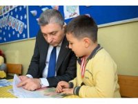 Antalya’da 498 bin 603 öğrenci karne heyecanı yaşadı