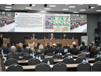 Mersin Büyükşehir Meclisinde 2,5 milyar TL’lik borçlanma tartışıldı