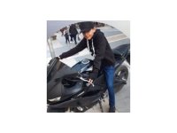 Araçla çarpışan bisikletli genç hayatını kaybetti