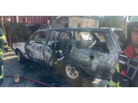 Mersin’de bakım yapılan araç alev alarak yandı