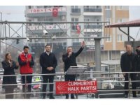 CHP lideri Özgür Özel: "20 bin TL’yi bir asgari ücrete, 28 bin TL’ye çıkarmak muhalefetin ellerinde"