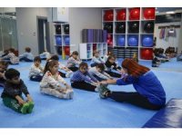 Kaş Ova Spor Salonu Kaşlı çocukların ortak buluşma noktası oldu