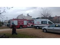 Bacadan düşen kıvılcımdan yangın çıktı: 4 kişi dumandan etkilendi