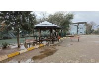 Okul bahçesinde 17 yaşındaki çocuğun cansız bedeni bulundu