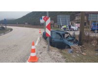 Kontrolden çıkan Tofaş şarampole devrildi: 5 yaralı