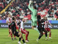 Trendyol Süper Lig: Antalyaspor: 2 - Gençlerbirliği: 1 (Maç sonucu)
