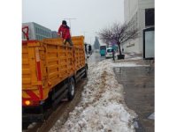 Kahramanmaraş’ta karla mücadele sürüyor