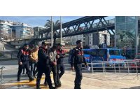 Alanya’da çaldıkları avokadoyu bırakıp kaçan şüphelilere adli kontrol kararı