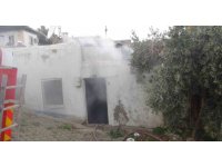 Mersin’de ev yangını: Bir ev kullanılamaz hale geldi