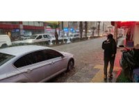 Silifke’de dolu felaketi: Sokaklar beyaza büründü, tarım alanları zarar gördü