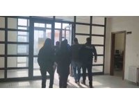 Hatay’da kuyumcuya sahte altın satan 3 şahıs yakalandı