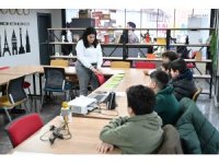 Mersin’de çocuklar akran zorbalığına karşı empati atölyelerinde buluştu