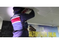 Adana’da ’Altınyüzük’ çetesine operasyon: 8 şüpheli yakalandı