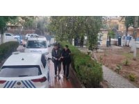 Adana’da biri cinayetten aranan 2 firari hükümlü yakalandı