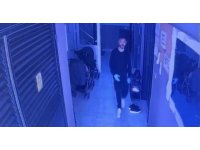 Antalya’da tartıştığı 37 haftalık hamile eşini dizlerinden vurdu