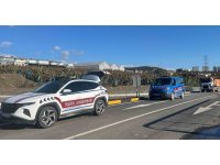 Alanya’da SUV araç ile otomobil çarpıştı: 3 yaralı