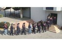 Mersin’de zehir tacirlerine şafak operasyonu: 43 gözaltı, 448 bin sentetik hap ele geçirildi