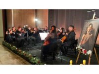 Mersin’de kazada hayatını kaybeden keman sanatçısı Laçin Akyol unutulmadı