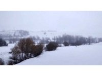 Tufanbeyli’de kar yağışı etkili oldu