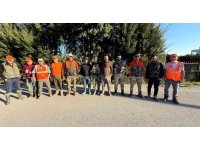 Serik’te tarım arazilerini domuzlardan korumak için sürek avları devam ediyor