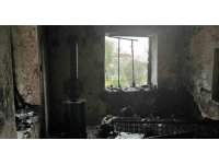 Yangına uykuda yakalanan yaşlı kadın hastaneye kaldırıldı