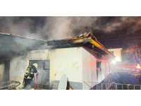 Burdur’da müstakil ev yanarak kullanılmaz hale geldi