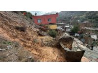 Osmaniye’de yağış sonrası toprak kaydı: 5 ev boşaltıldı